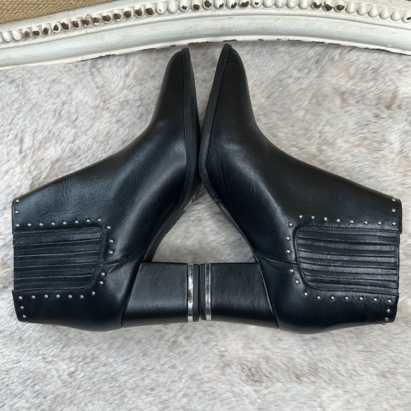 MICHAEL MICHAEL KORS
Gemma leather ankle boots - Picture 5 of 12